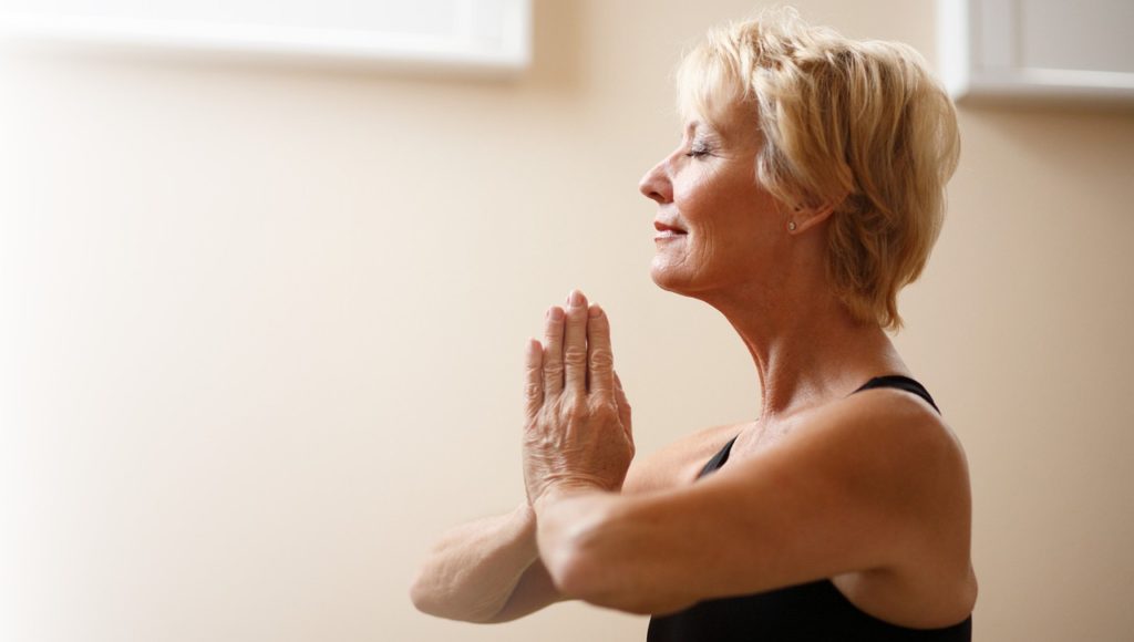 Woman Adult Yoga Zen Meditate - psychconsultants / Pixabay