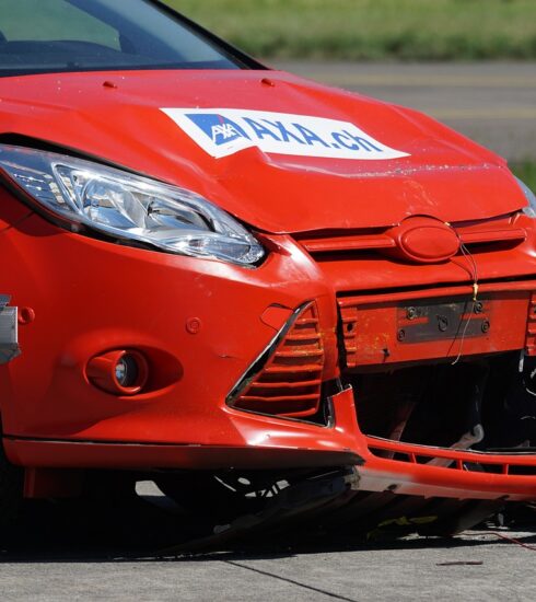 crash test, collision, rear-end collision, 60 km h, diversion, liability, insurance, mobile, smartphone, car insurance, insurance, insurance, insurance, car insurance, car insurance, car insurance, car insurance, car insurance